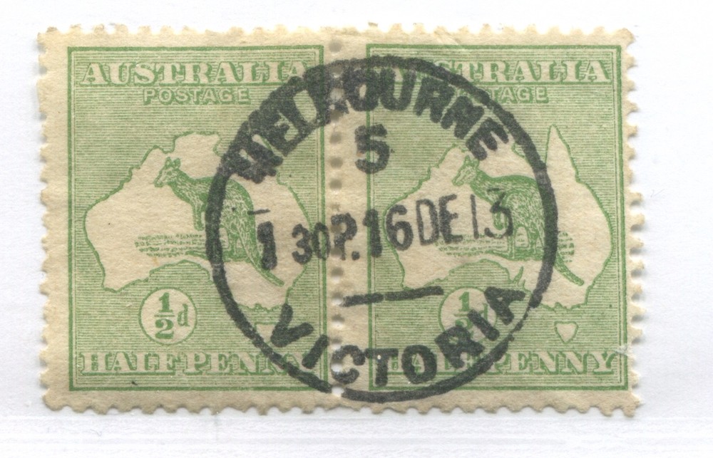 Australia 1913 1/2d Roo pair with choice CDS