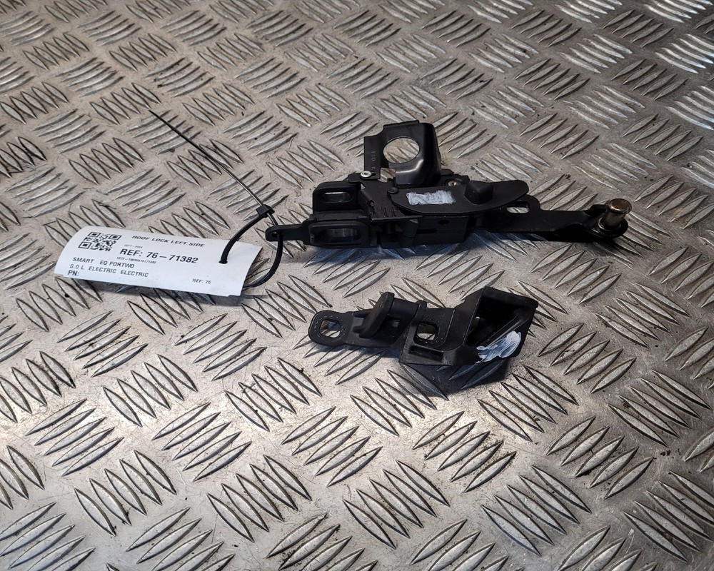 Smart Eq Fortwo 2017-2024 Roof Lock Left Side
