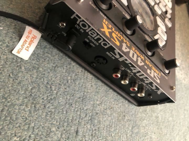 Roland SP-404SX Compact Linear Wave Sampler