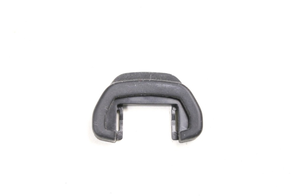Minolta Maxxum 5000i Viewfinder Eyecup