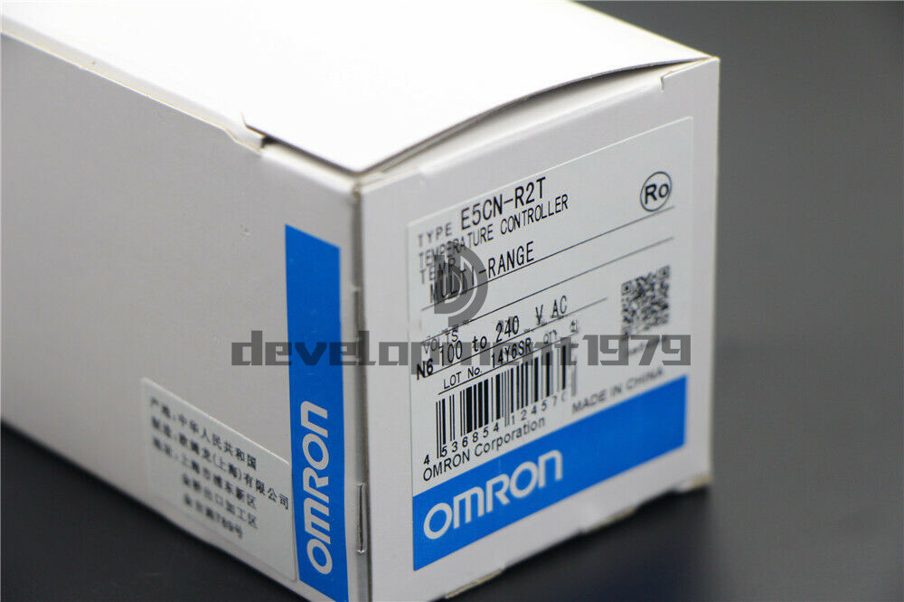 One Omron E5CN-R2T Temperature Controller 100-240VAC NEW IN BOX