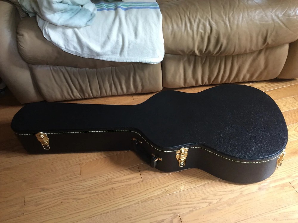 Hand-Crafted All Solid Wood Classical Guitar