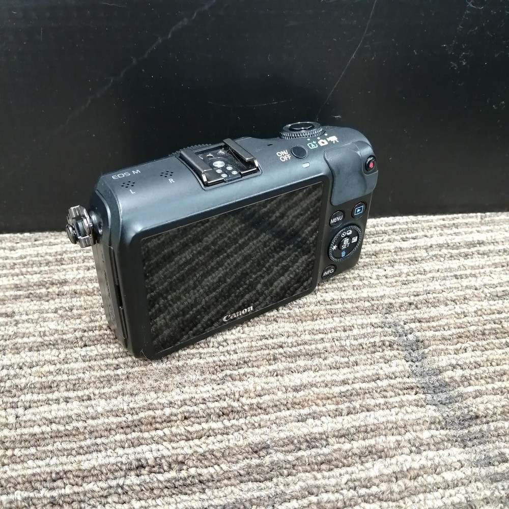 CANON EOS M Double Lens Kit Mirrorless Camera