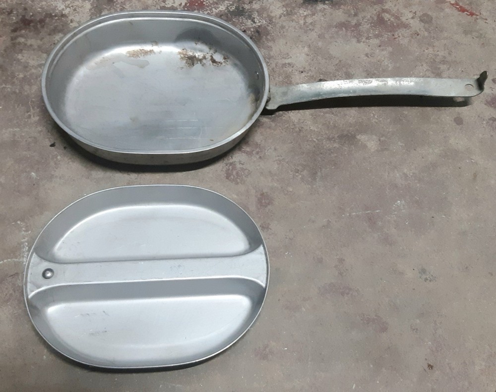 Original Dated 1945 WWII U.S. Army Meat Can Mess Kit