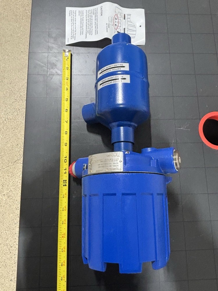 New! Magnetrol Ametek XP Level Switch Mo.# B73-1B20-BKT Explosion Proof