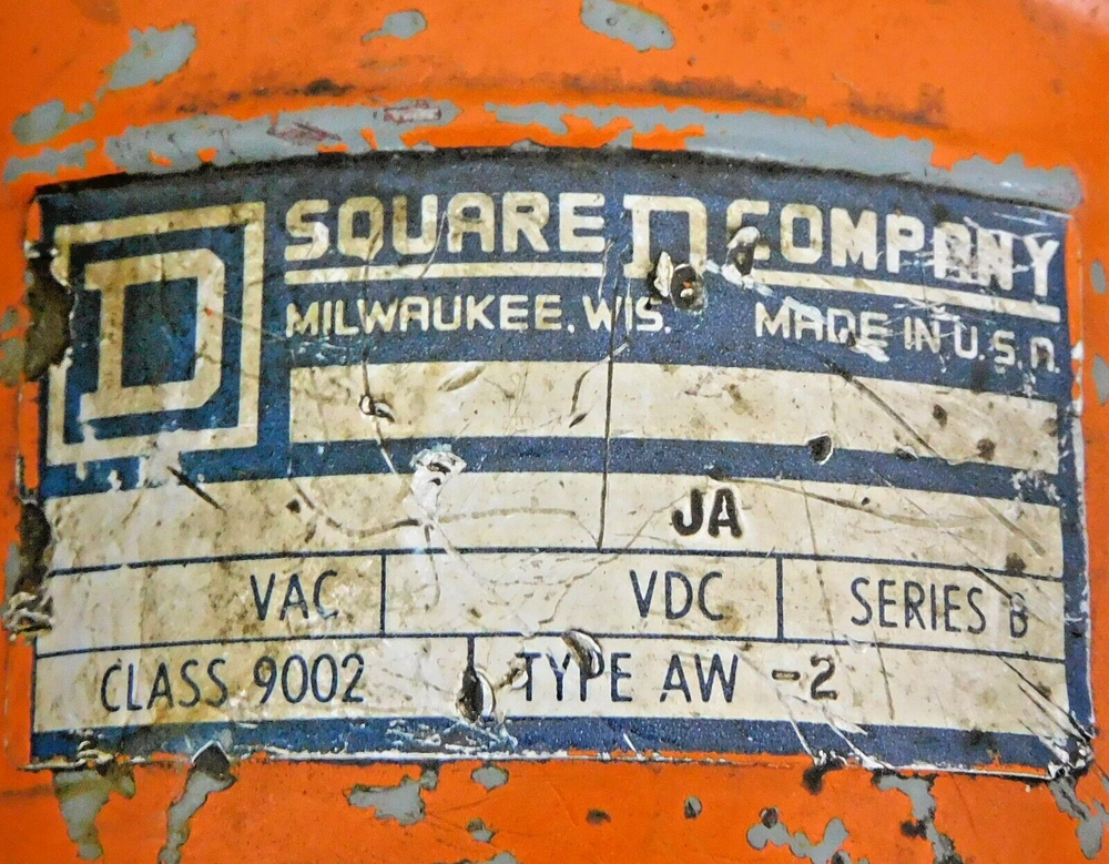 Square D 9002AW2 Foot Pedal Operator Switch 600V 5 A