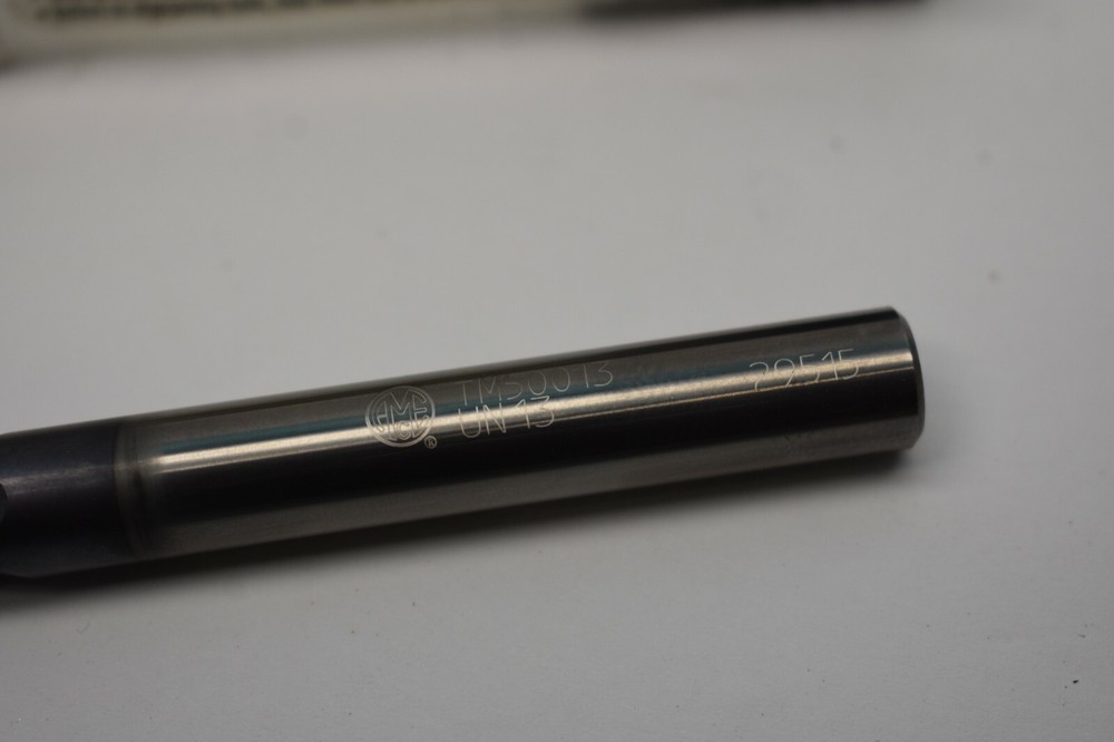 Helical Flute Thread Mill TM50013 3/8" Shank 4-Flute Solid Carbide