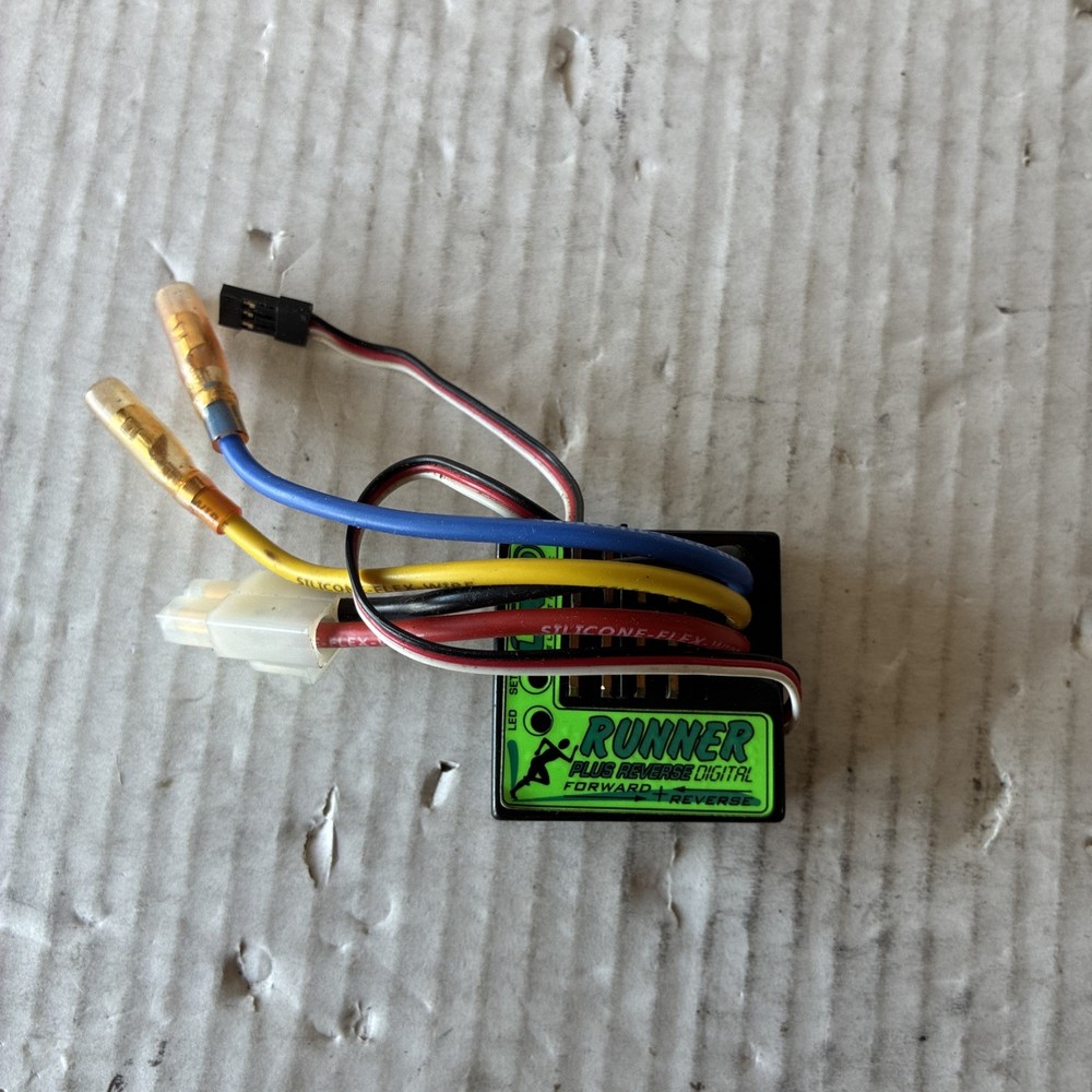 Vintage LRP Electronic Speed Controller RUNNER PLUS REVERSE DIGITAL 8305 ESC