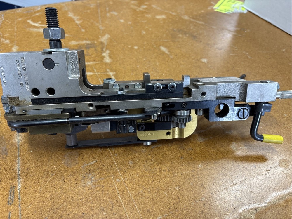 DeLuxe Stitcher Company G8 Stitcher Head
