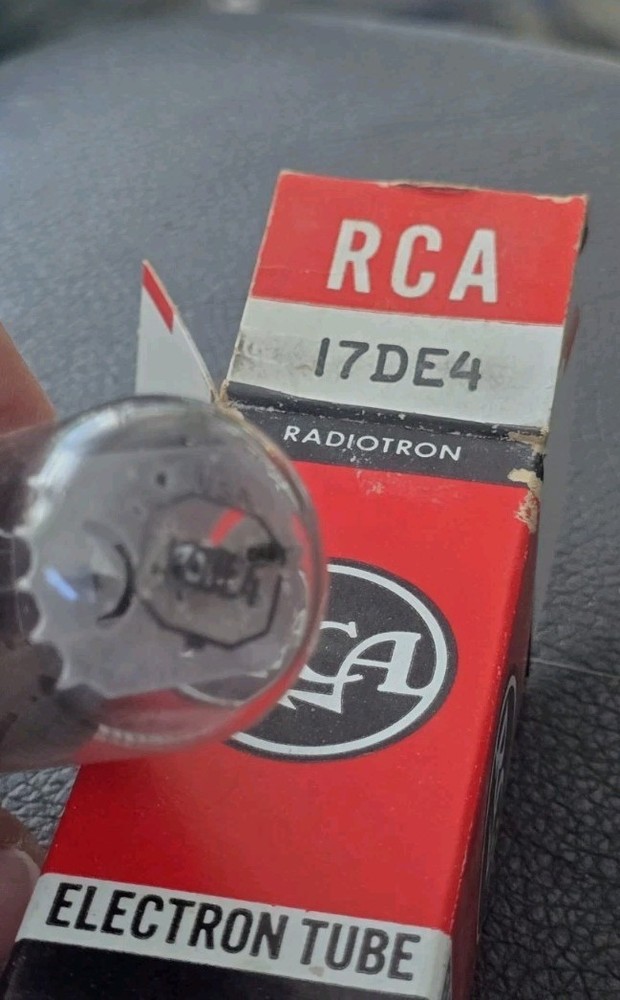 RCA 17DE4 NOS NIB