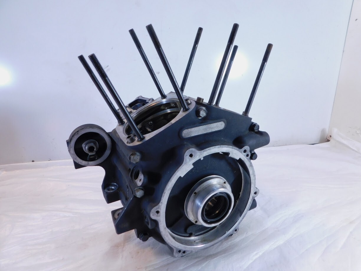 Harley Davidson Touring Electra Glide Road King & Dyna Engine Motor Crank Cases