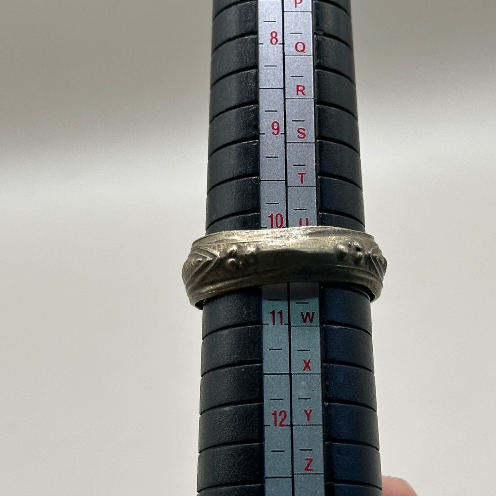 ANCIENT ROMAN BRONZE RING WITH ROMAN GLASS INSERTS