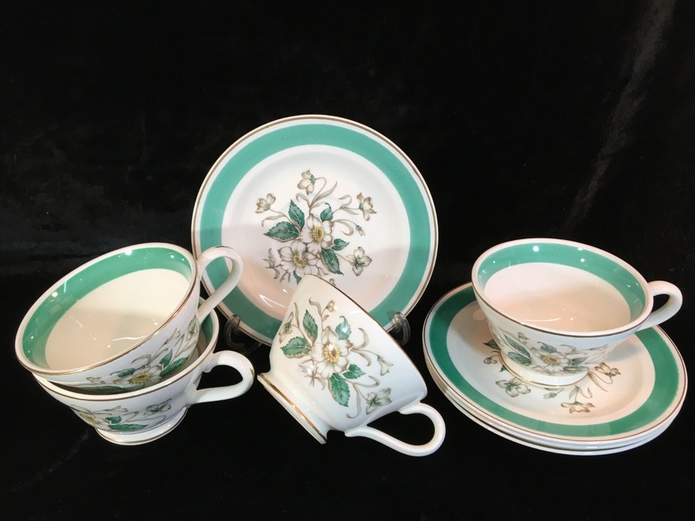 Vintage Earthenware Magnolia by EDWIN KNOWLES 24 pc Service for 4