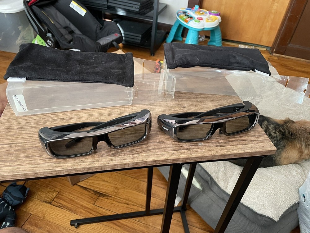Sony TDG-BR100 3D glasses