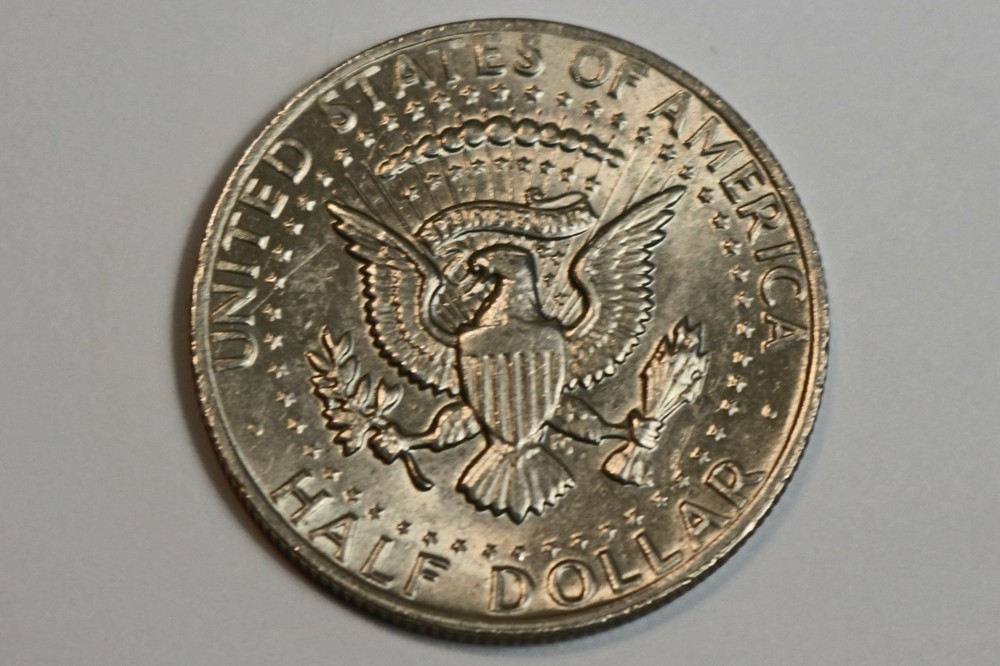 1972 Kennedy Half (E)