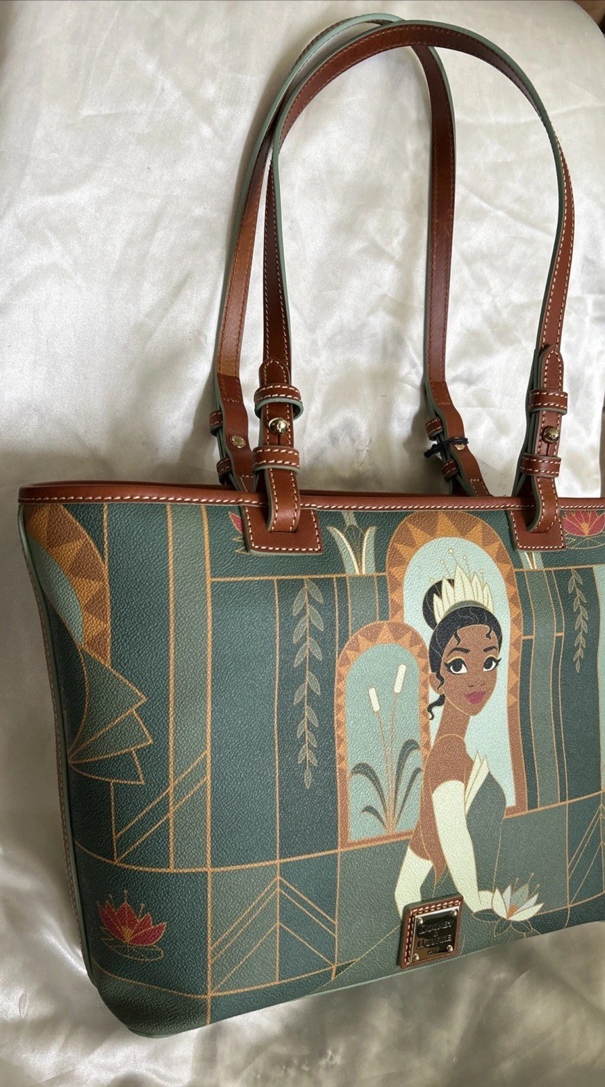 NEW TAGS DISNEY PARKS DOONEY BOURKE PRINCESS TIANA GREEN/BROWN LEATHER TOTE