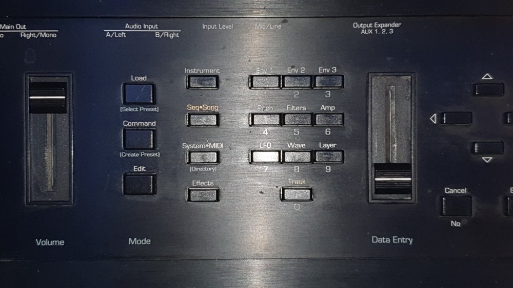 Ensoniq ASR10 Sampling Keyboard