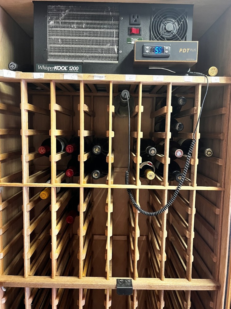 wine cellar cabinet with cooling unit