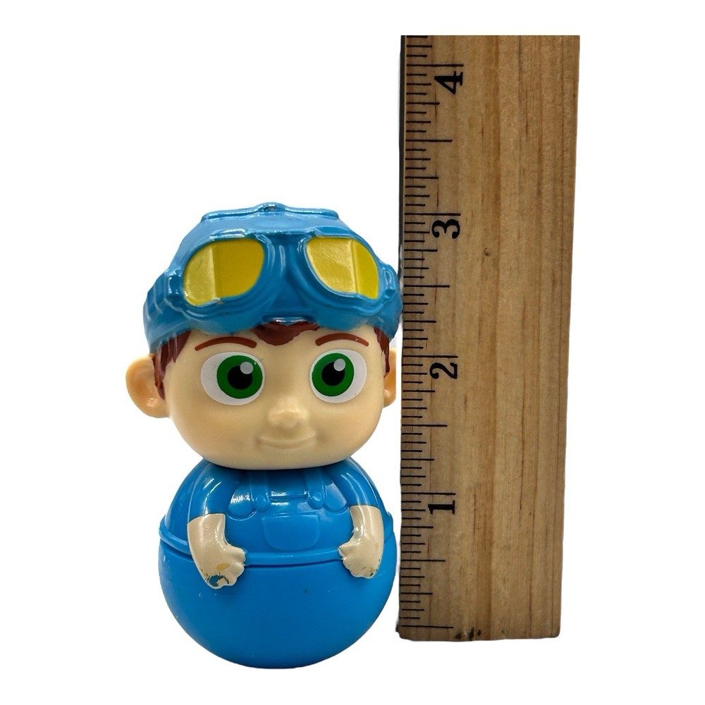 CoComelon Tom Tom2022 Moonbug Weeble Wobble Toy Figure