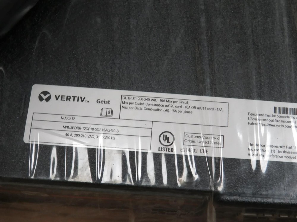 Vertiv Geist NU30212 high-performance rack-mount switched rack