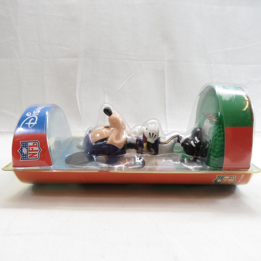 Running Back Mickey Mouse 8" Bobblehead Doll Disney NFL Vikings