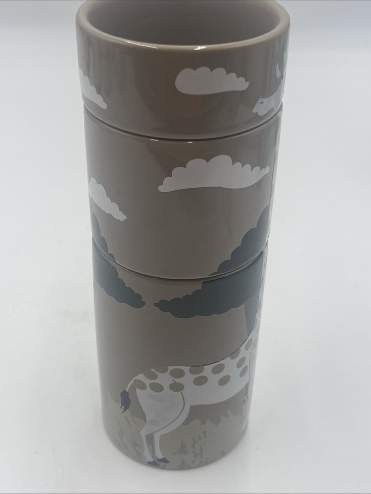 SIGNALS GLAZED CERAMIC 3 PC STACKABLE MEASURING CUP SET - Long Necked Giraffe