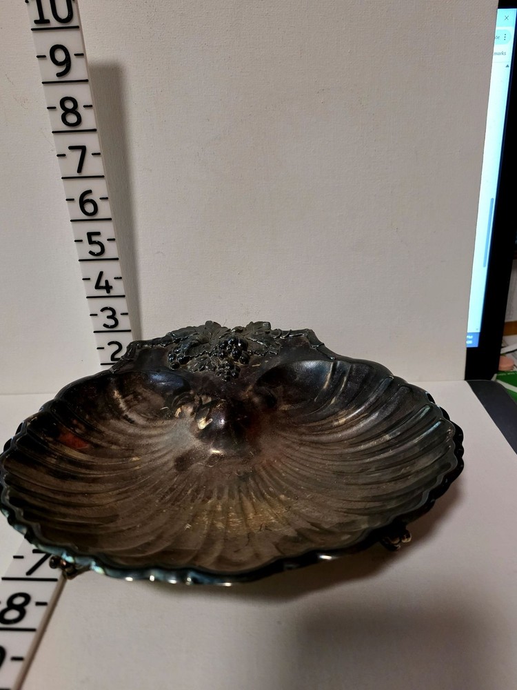 Reed & Barton Shell Dish Dishware Silver Plate Decorative Serving Dish Scalloped