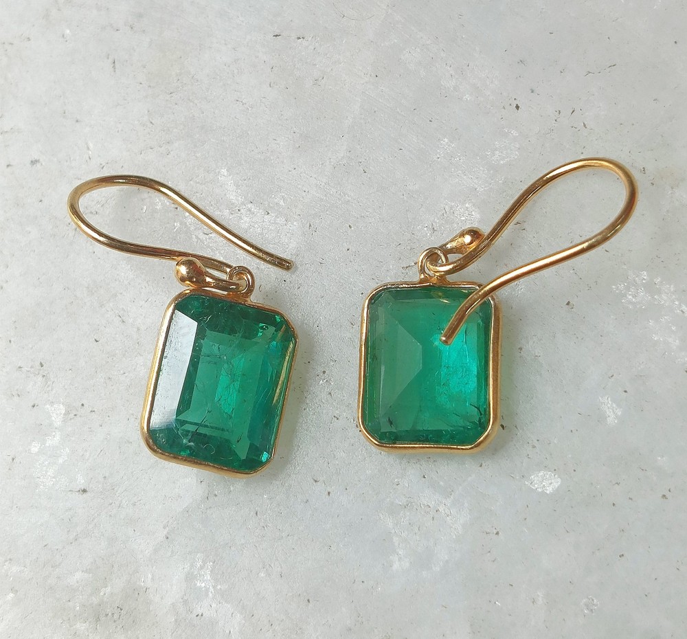 14k Solid Yellow Gold Colombian Emerald Gemstone Handmade Beautiful Earring