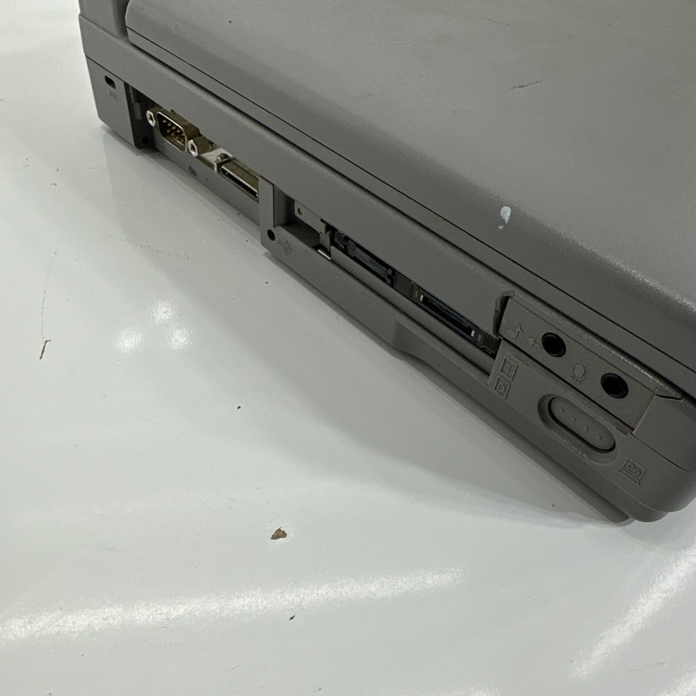 Toshiba Satellite Pro Model# 460CS Laptop Untested