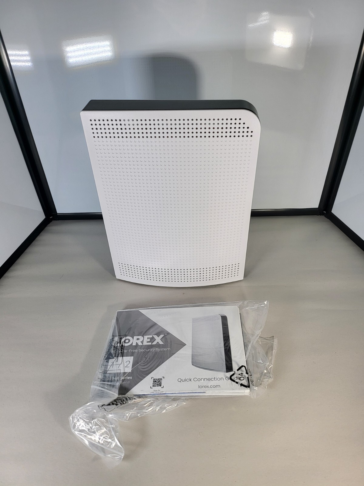 Lorex L222A8D 1080p FHD 8ch WF NVR New Sealed 32GB MicroSD