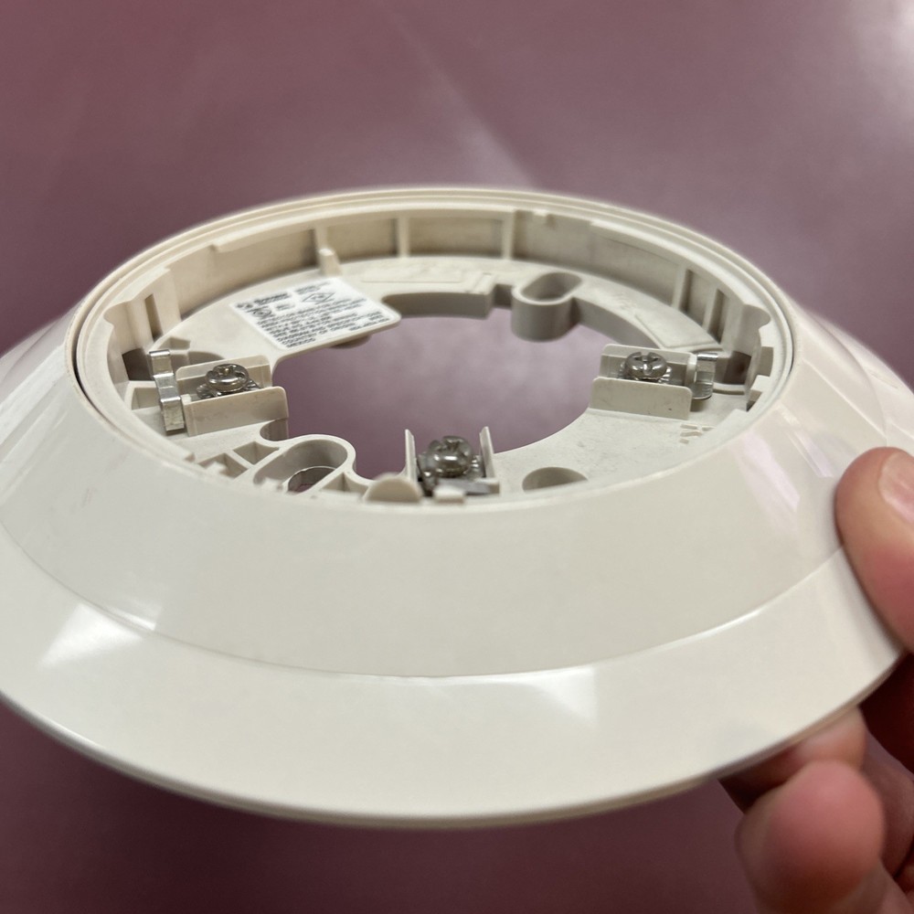 System Sensor B210LP Smoke Detector Ceiling Mount Base, I-26