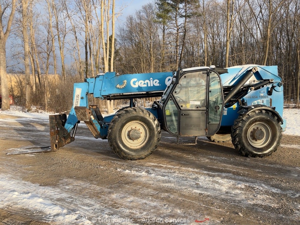 2014 Genie GTH1056 56' 10K Telescopic Reach Forklift A/C Cab Telehandler bidadoo