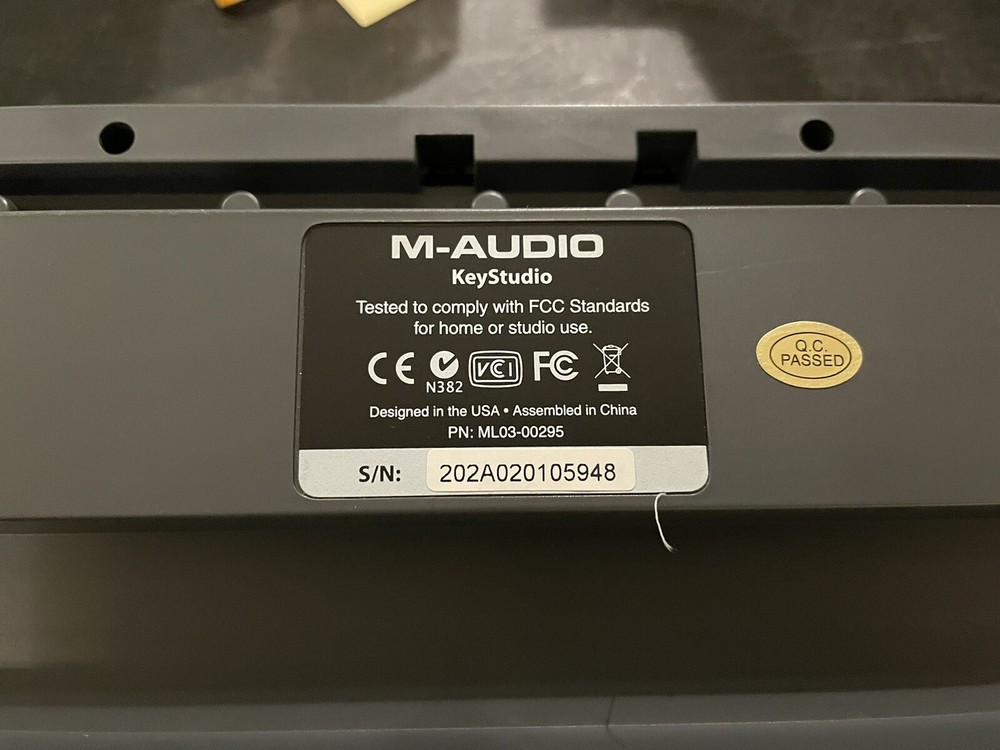 M-Audio Keystation 49 MK3 USB MIDI Controller (ML03-00295)