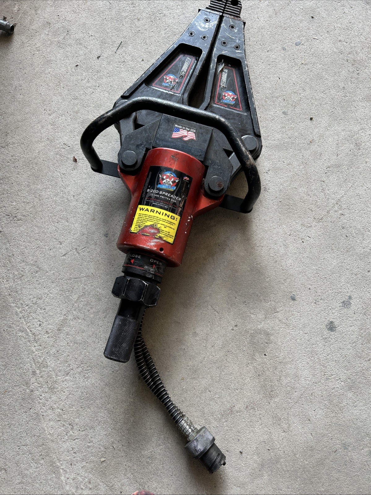 TNT Rescue S-200-28 high pressure spreader Jaws Of Life