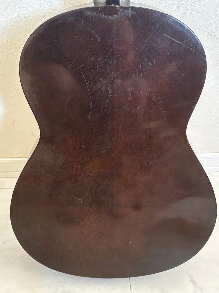 ARS Guitar Classical Guitar With Wear