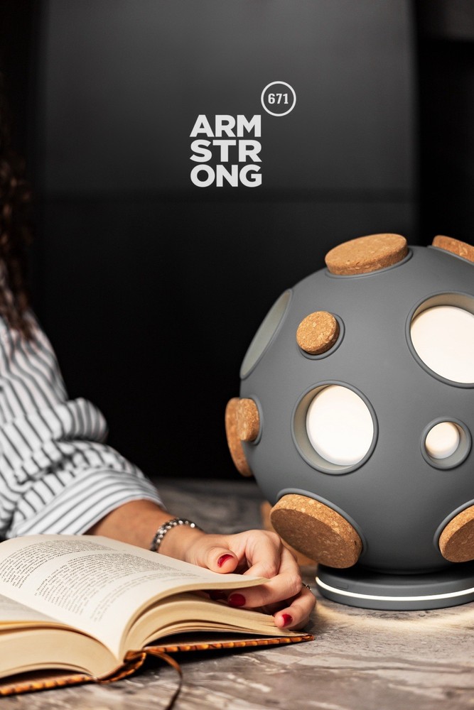 Armstrong 671 Lamp