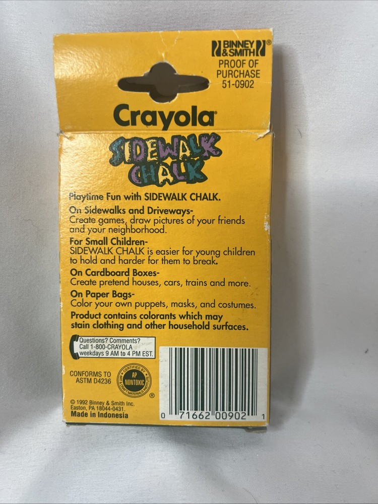 Crayola BOLD Sidewalk Chalk 3 Colored Chalks 1992