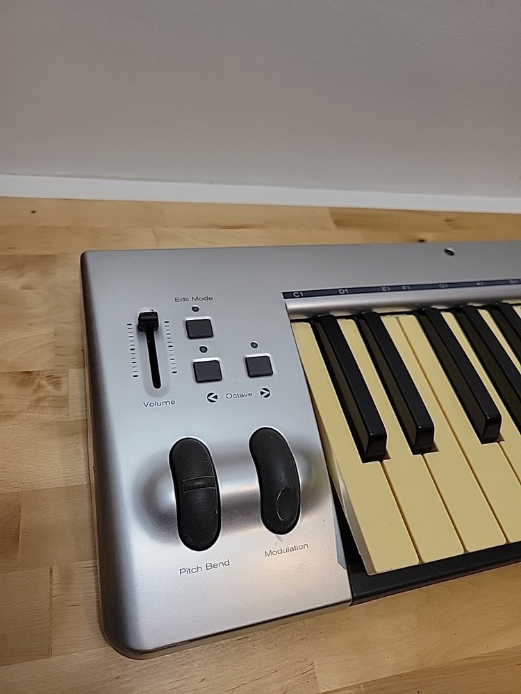 M-Audio KeyStudio Keyboard Studio (ML03-00295)