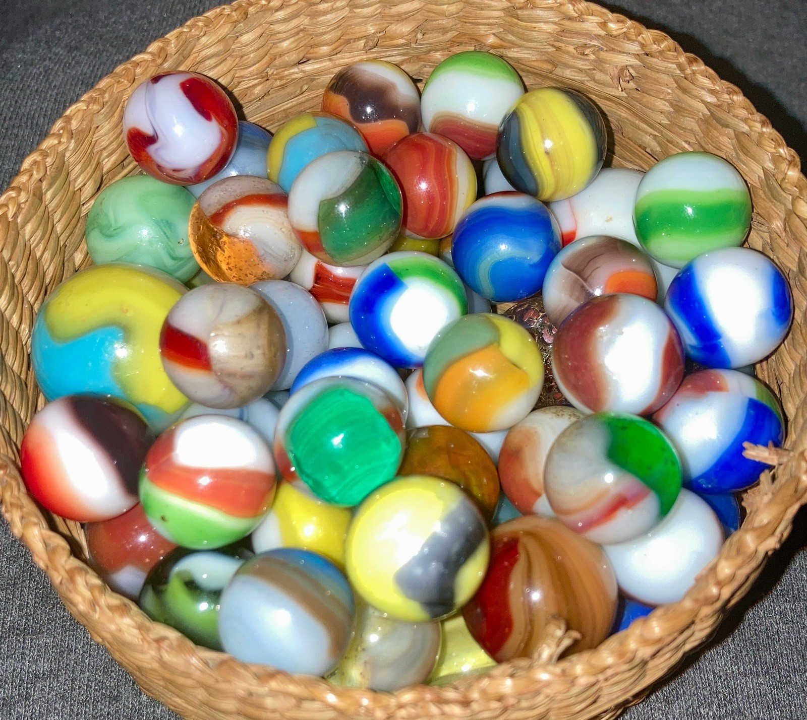 Vintage And Antique Marbles ,Peltier, Akro Agate,Vitro, WV, Glowies, Lot Of 5