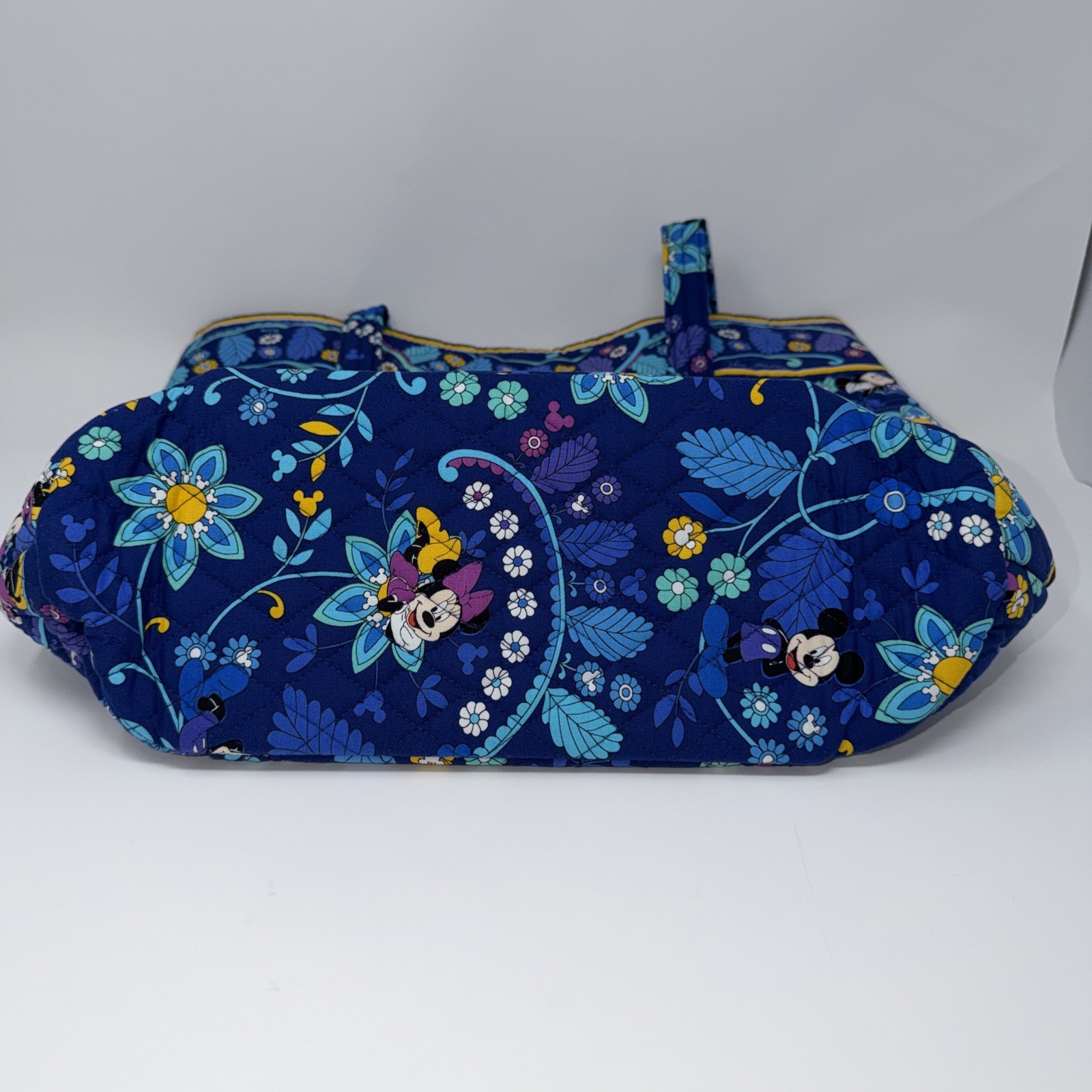 NEW Disney Vera Bradley Mickey Minnie Mouse Disney Dreaming Blue Tote Bag Purses