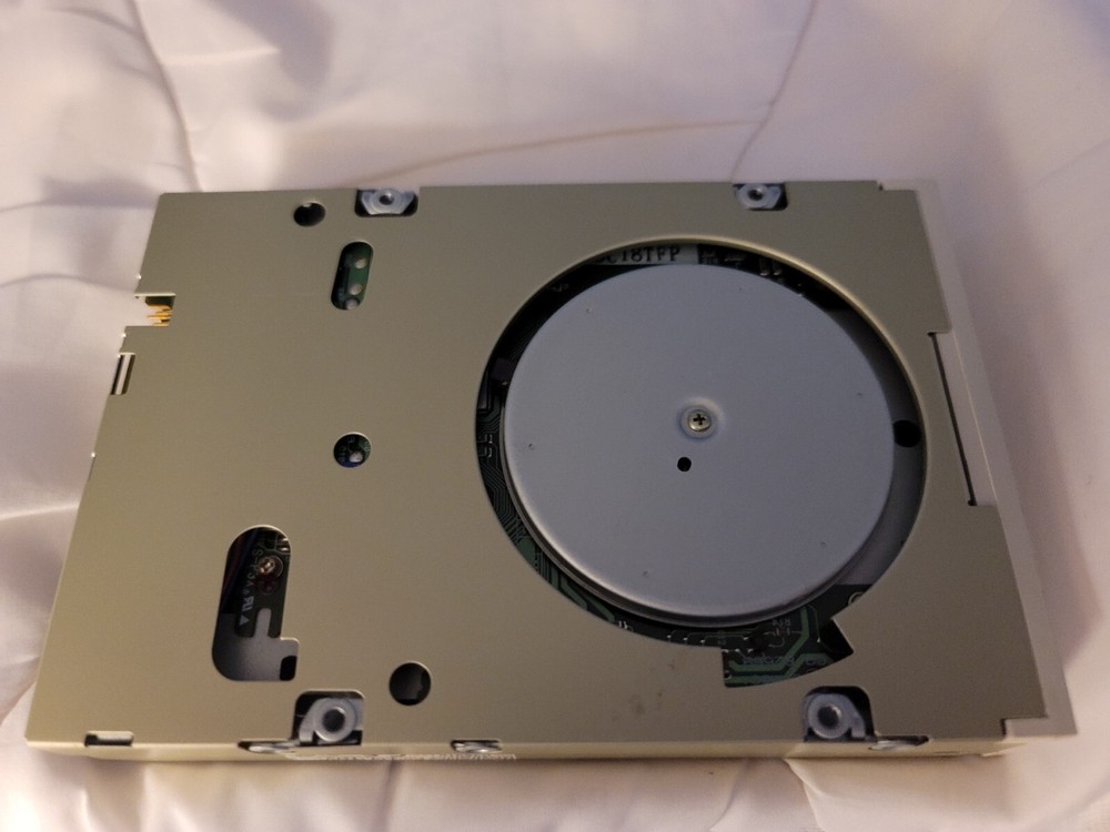 Newtronics Mitsumi D359T6 Floppy Drive