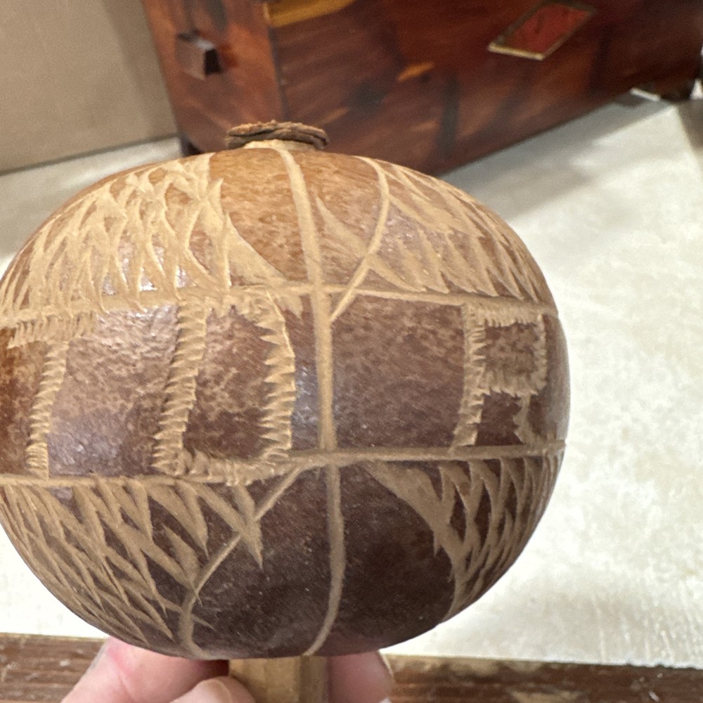 handmade maraca