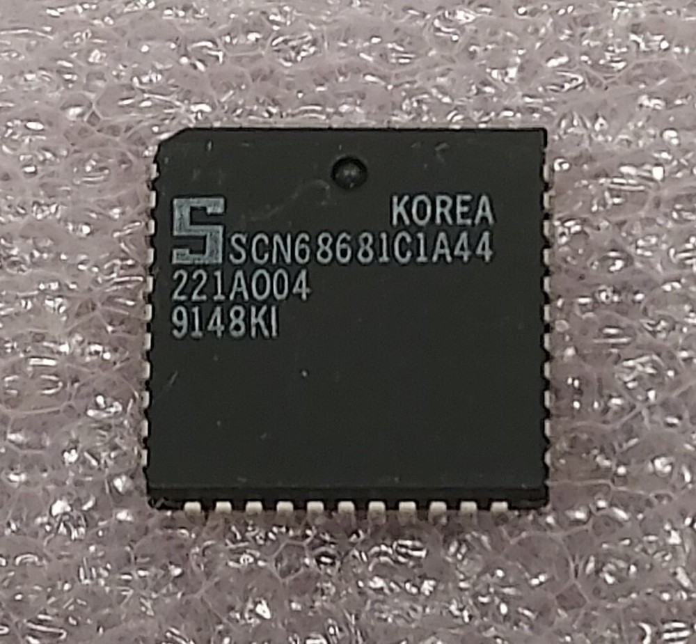 '1 PIECE' - PN# SCN68681C1A44 - PHILIPS / SIGNETICS - IC MICROCIRCUIT, DIGITAL