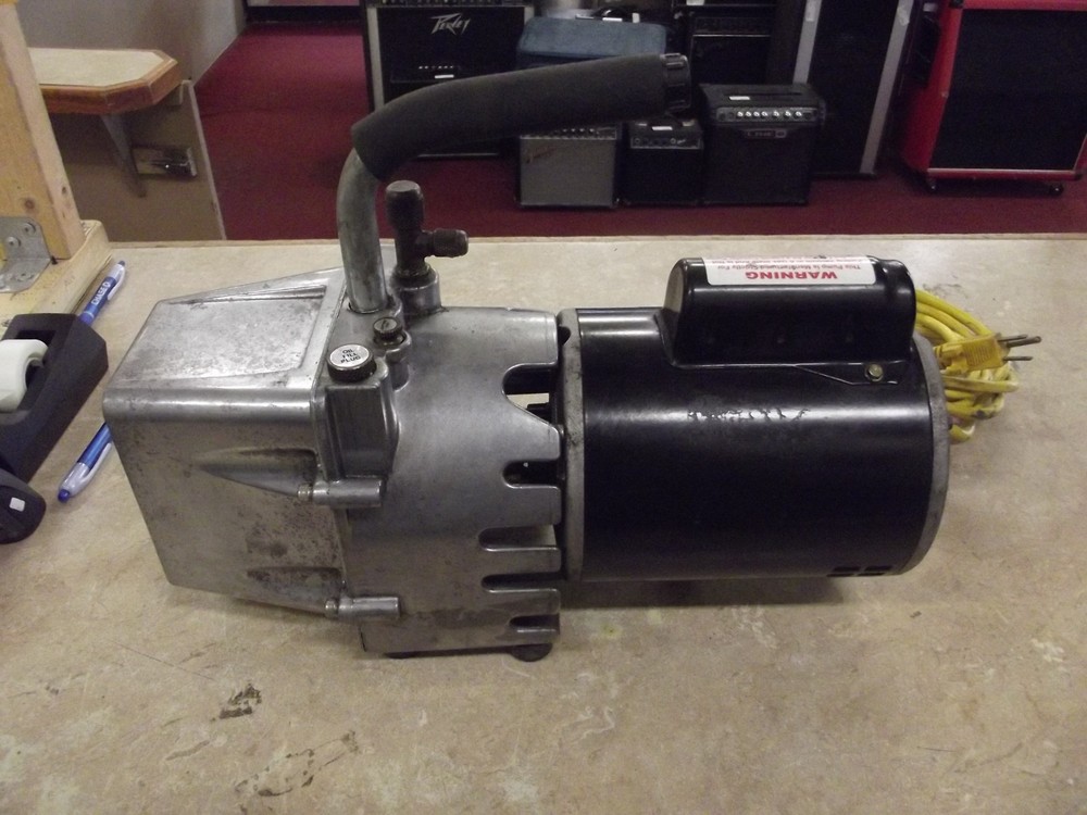 JB Industries DV-142N 5 CFM