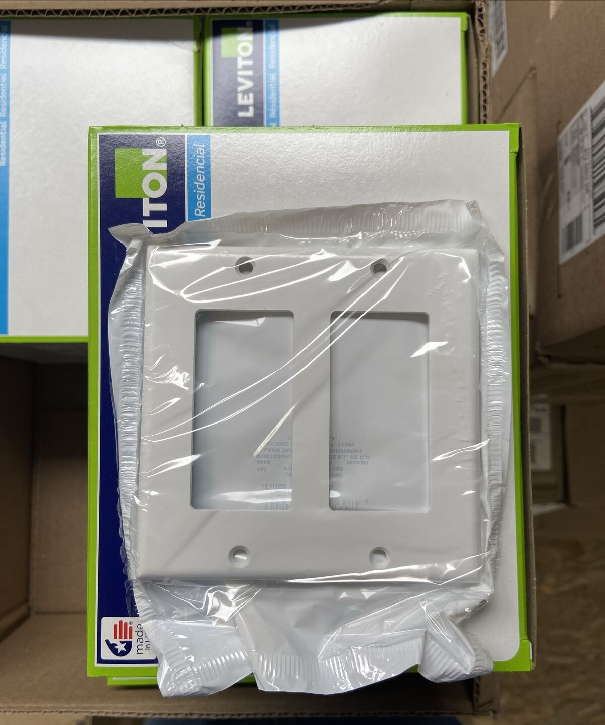 10-Pack Leviton 2-Gang Decora Wallplate. White. Std. Size. #80409-W