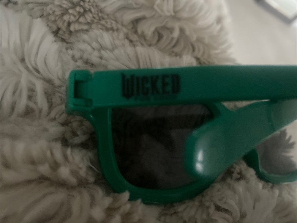 Wicked For Good 3D Glasses Euc! Worn Once!