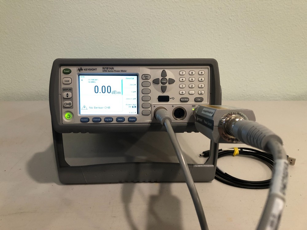 Agilent/Keysight N1914A EPM Series Power Meter+E9300A E-Series Avg power sensor