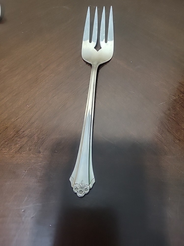 Medium Solid Cold Meat Serving Fork Perception Stainless ONEIDA SILVER