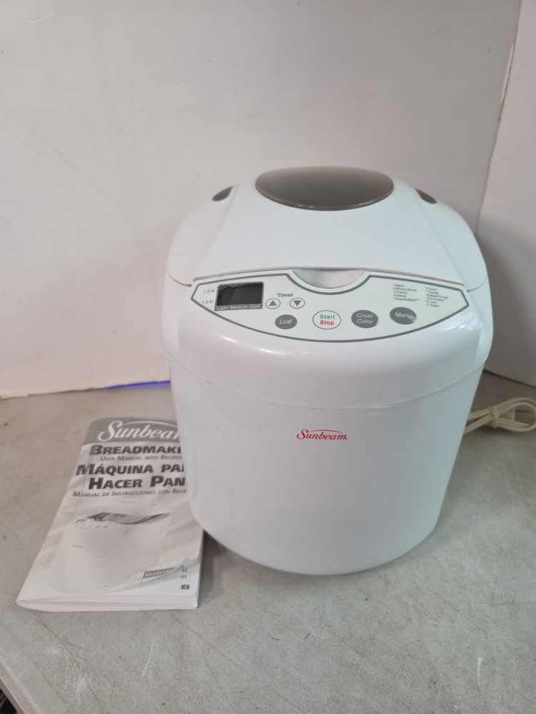 Sunbeam Bread Maker Machine Model # 5890- Makes 1-1.5 Lbs Power Tested Works!