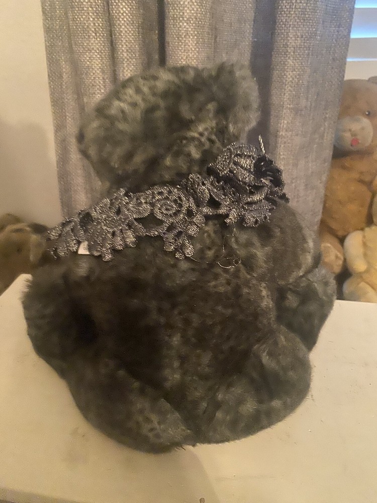 Dwylene Kruger custom bear designer bear Collectible